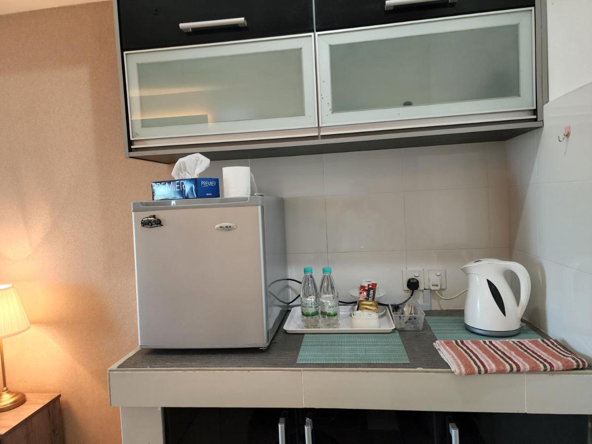 The Viana Apartment 1 Kota Bharu Eksteriør billede