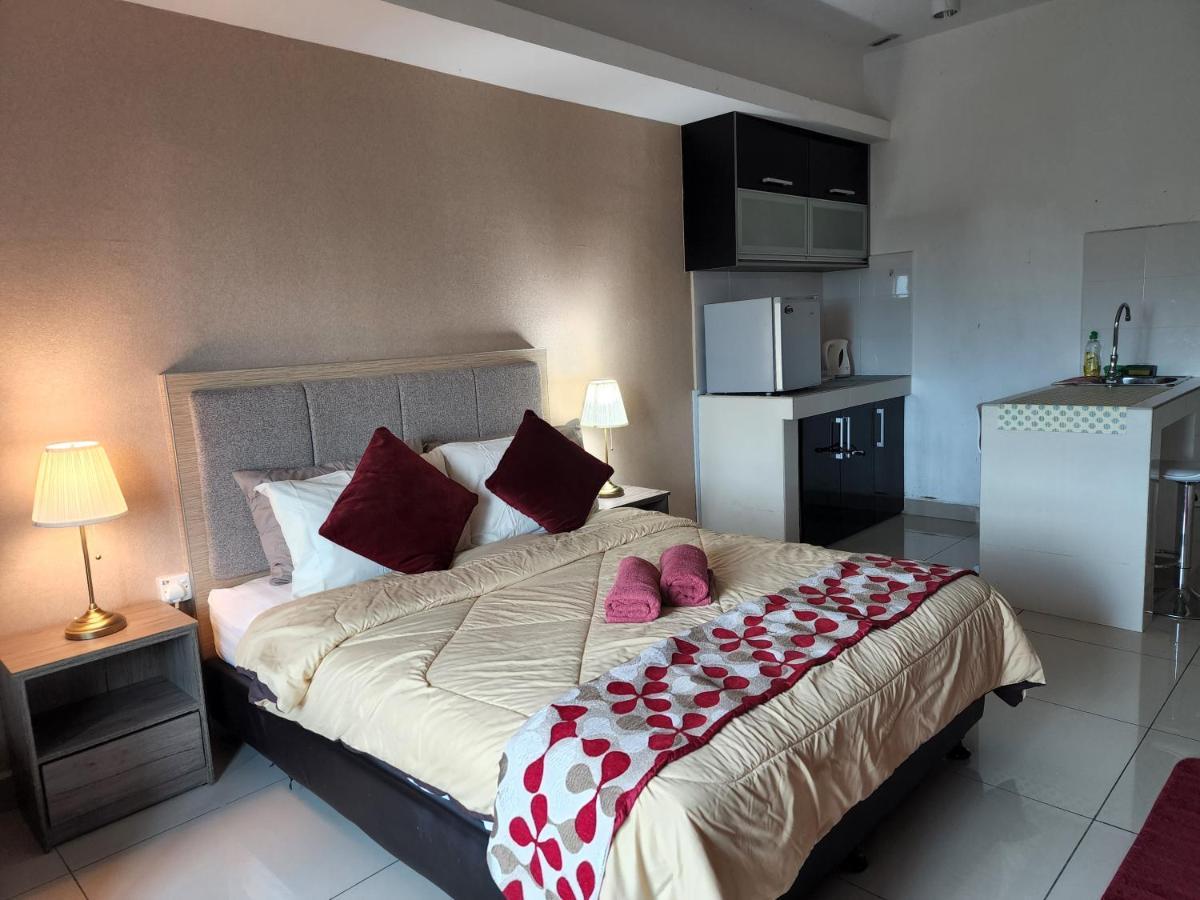 The Viana Apartment 1 Kota Bharu Eksteriør billede